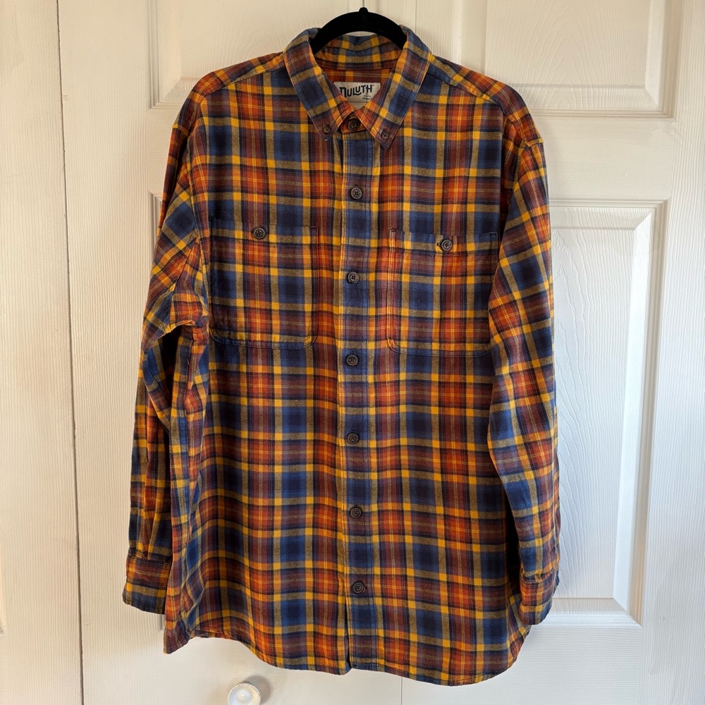 Duluth Trading Shirt L Orange Blue Plaid Relaxed Fit Flannel Gorpcore Lumberjack